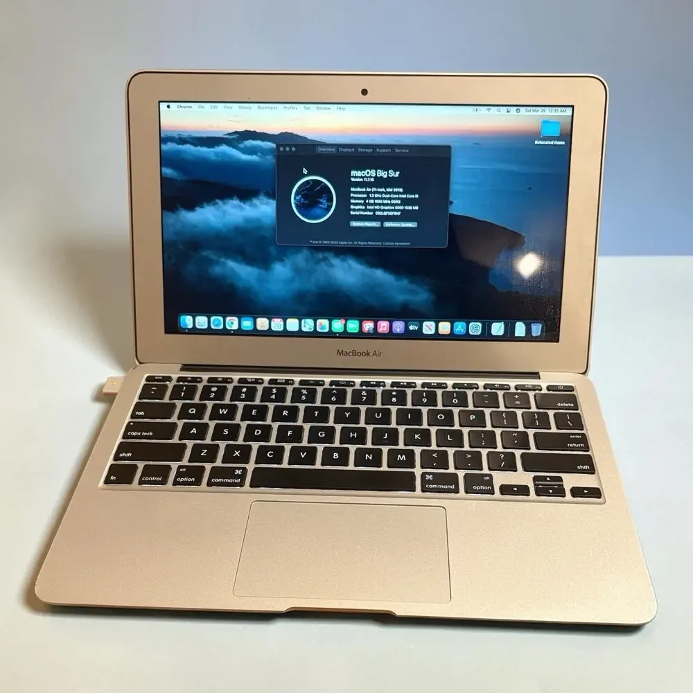 USED MACBOOK AIR Running macOS Big Sur, 1.3GHz Dual-Core Intel Core i5, 4GB DDR3
